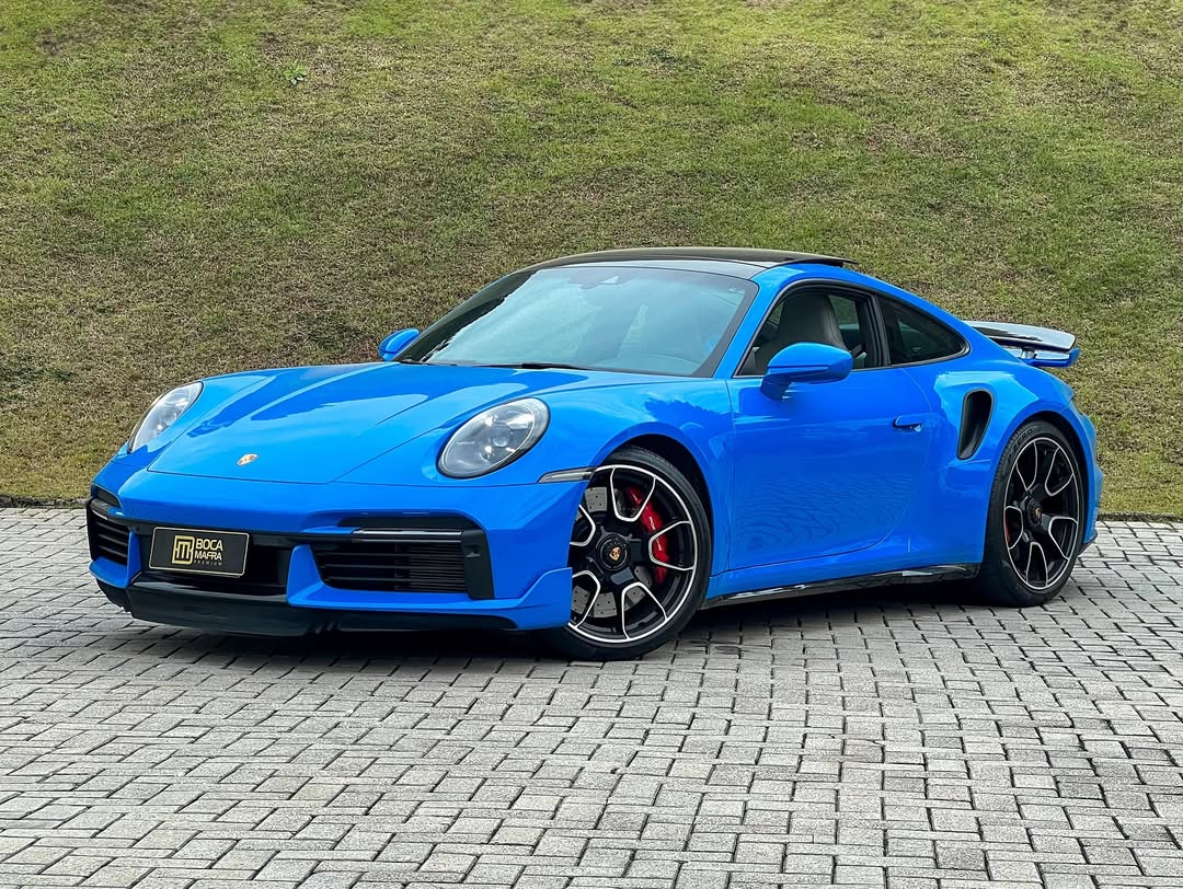 Porsche 911 Azul - Vista frontal lateral